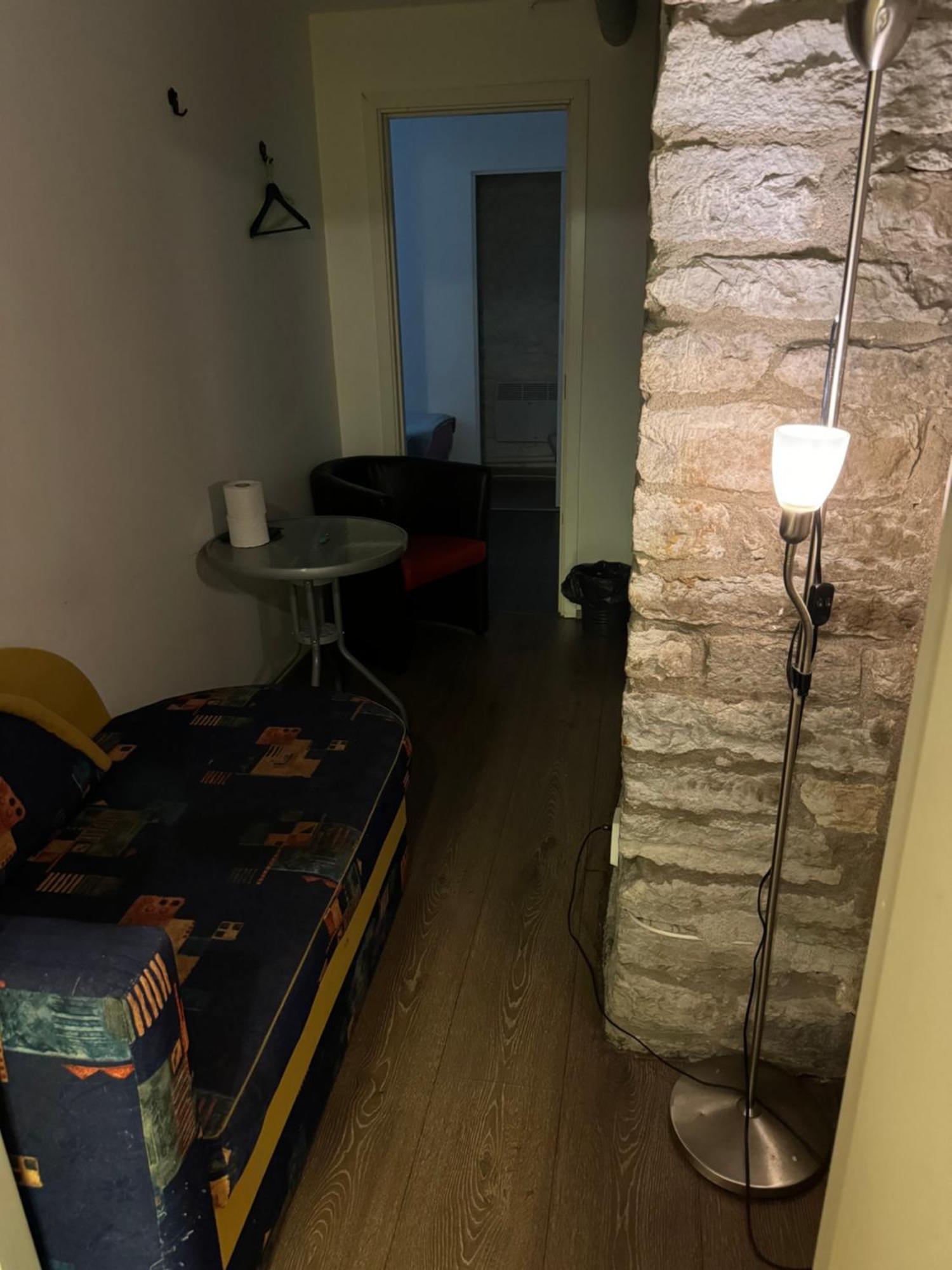 Süda Hostel Tallin Exterior foto